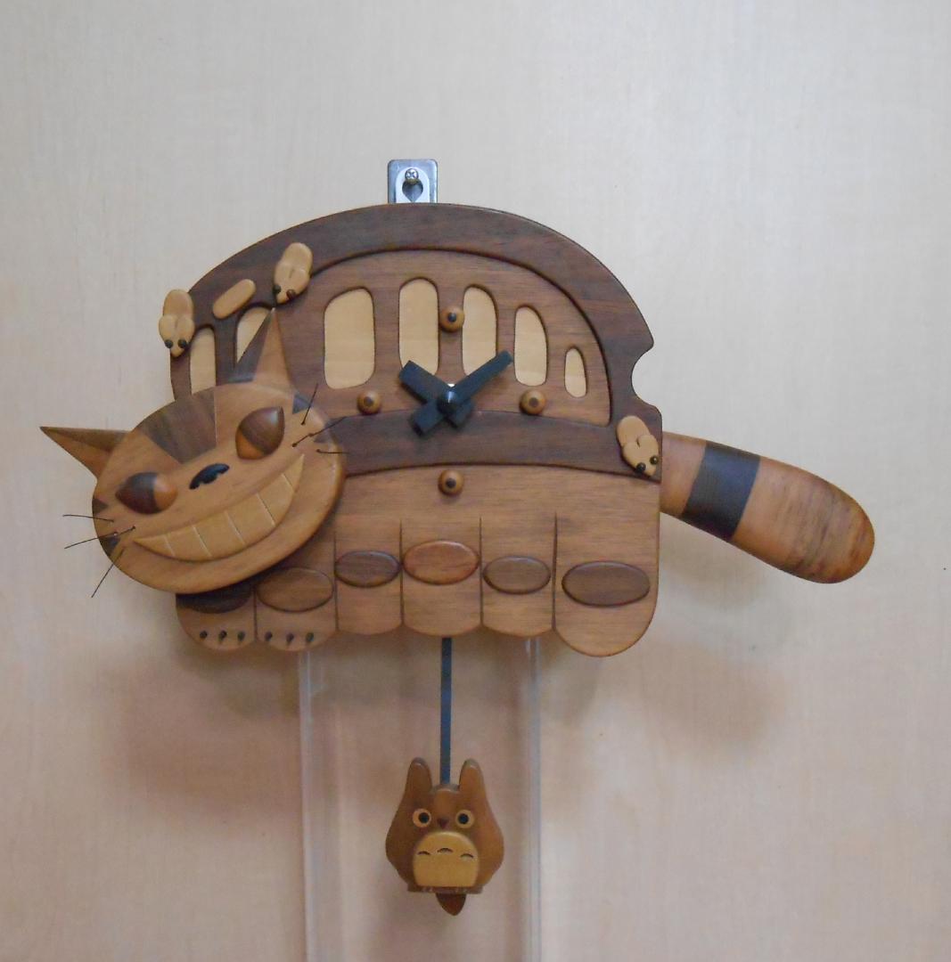 となりのトトロ　ねこバス手彫り　木製柱時計