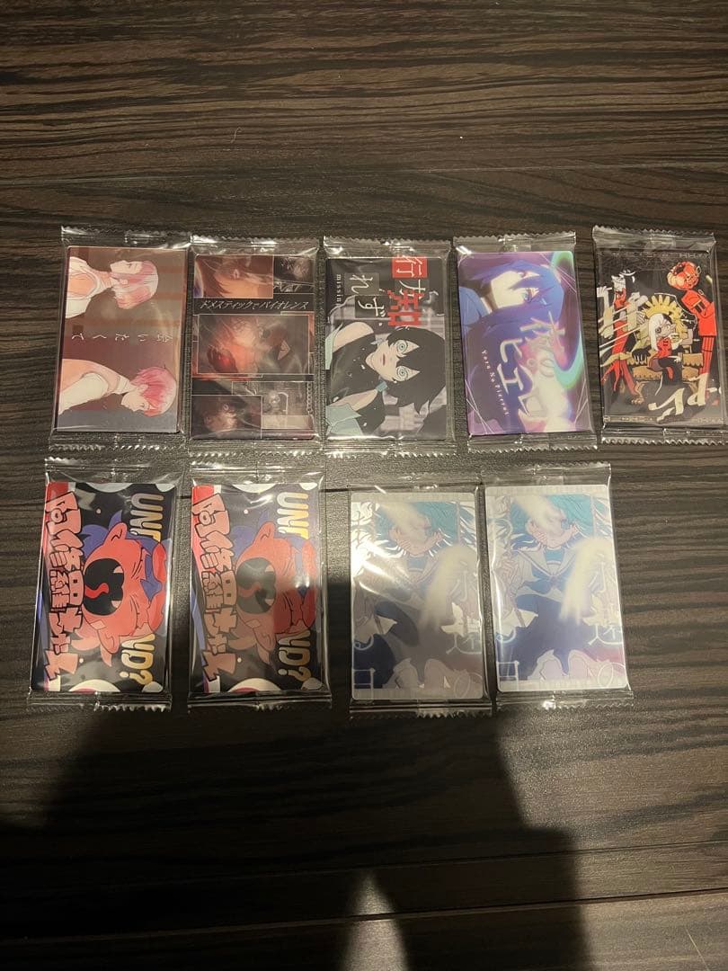 ado ウエハース　シークレット　オマケ付き