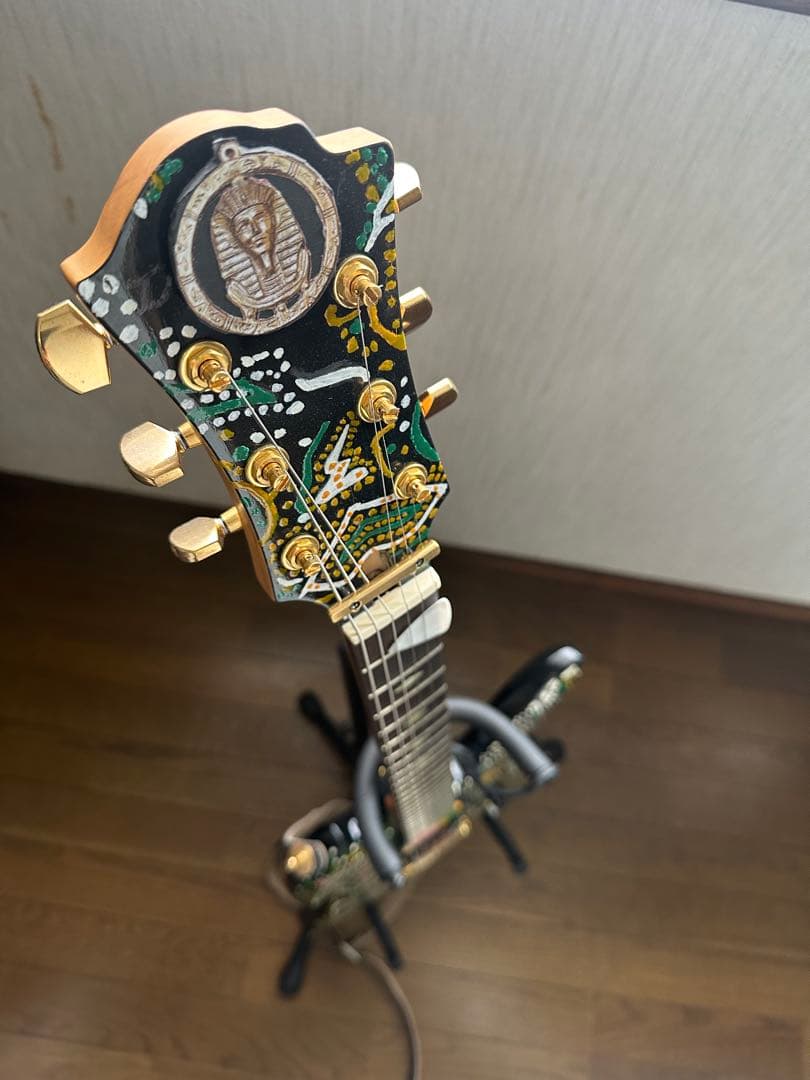 hideモッキンバード 自作アメーバペイントギター