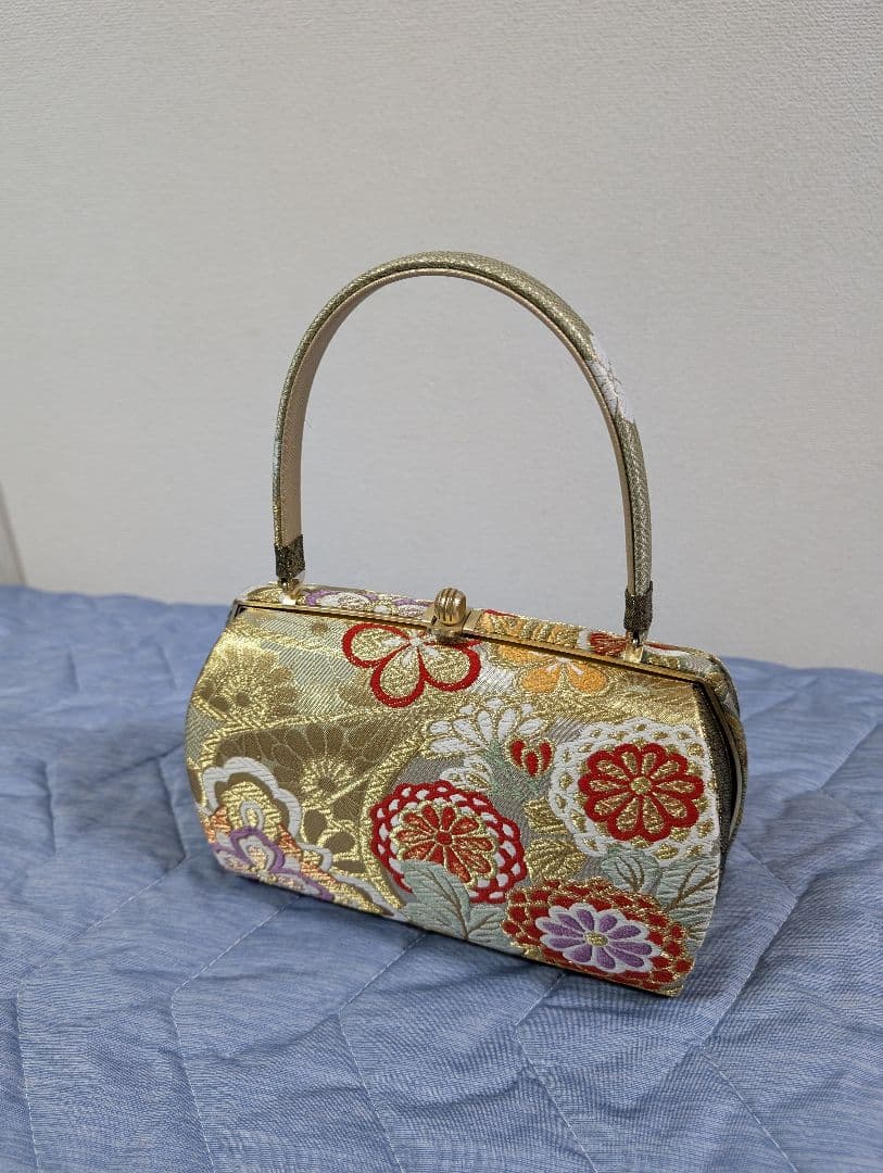 花柄刺繍の和装用バッグと下駄セット/成人式