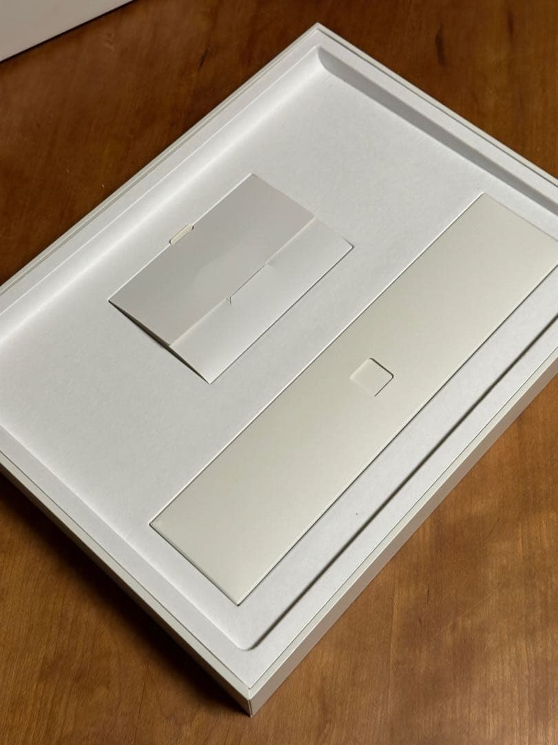 [ジャンク]Surface Book2、Surface Pen付き。箱付き