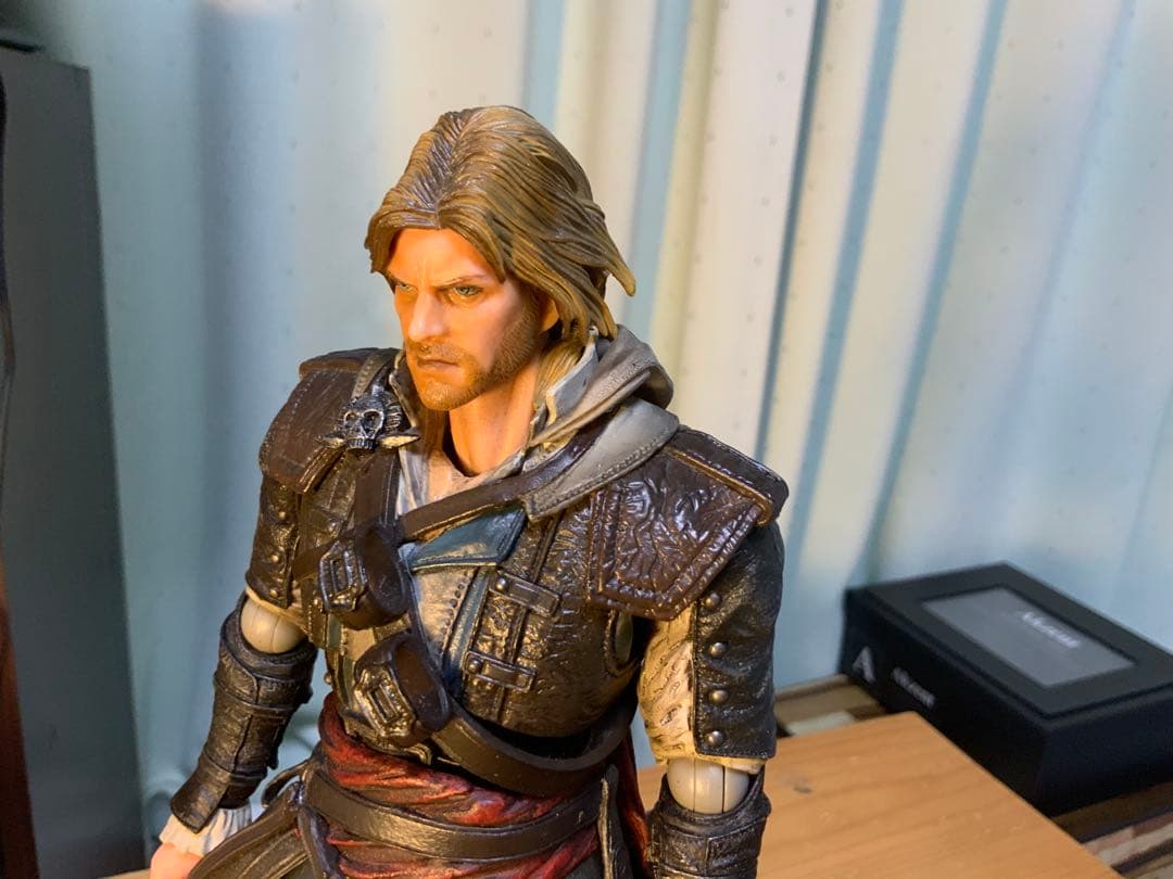 アサシンクリード4 プレイアーツ改 エドワード・ケンウェイ