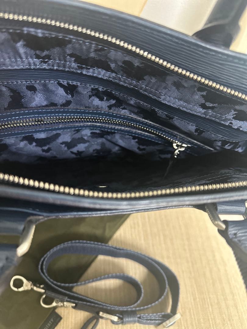 【新品】aniary ウェーブレザービジネスバッグDarkBlue