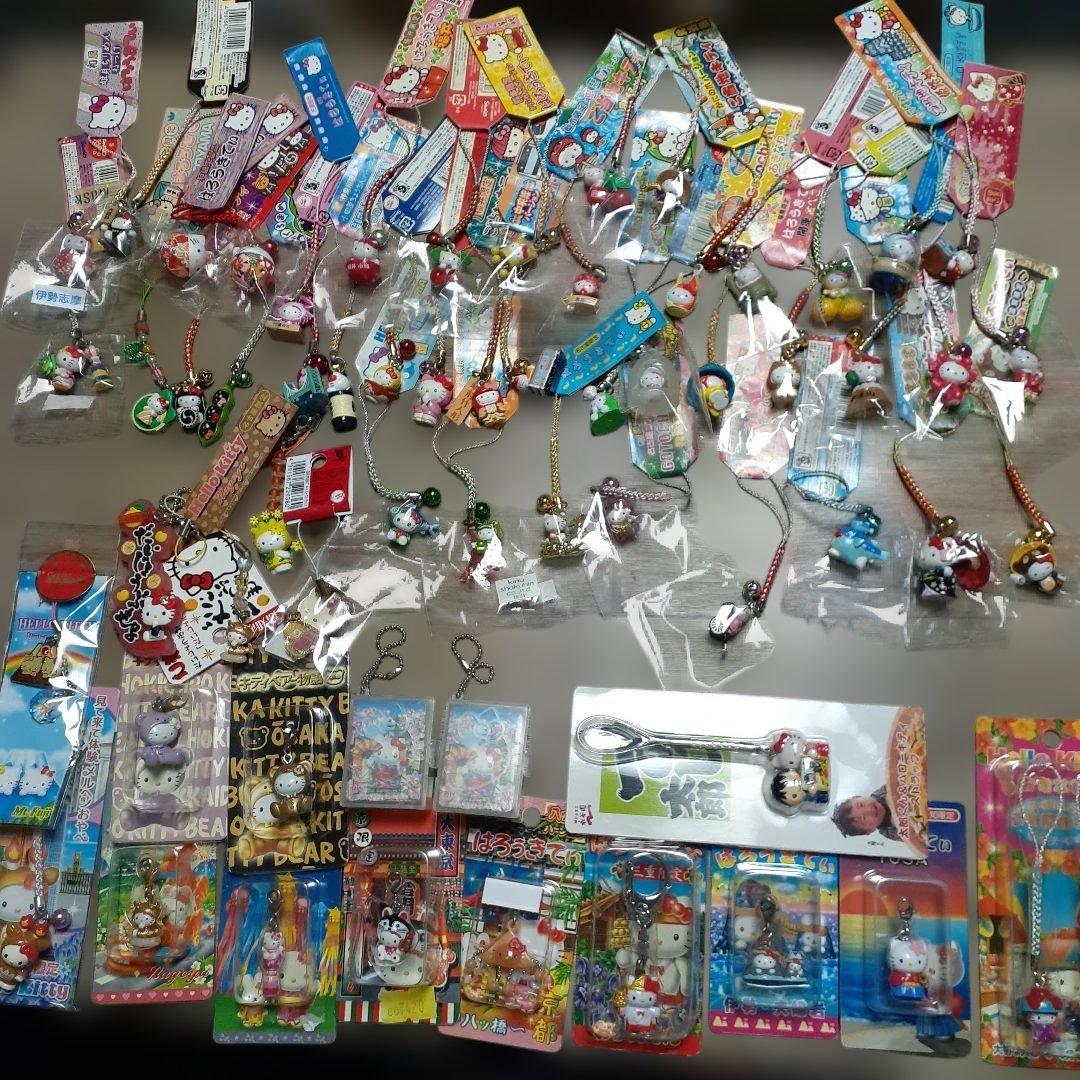 ご当地キティ 根付け　ファスナーマスコット他　60個　まとめ売り