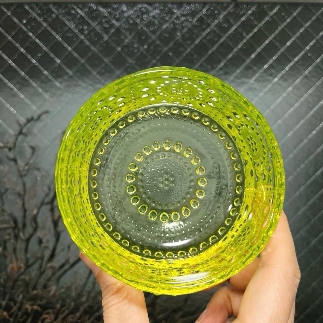 骨董　時代ガラス　フィンランド　グラッポニア ボウル　小鉢　ウランガラス１客①