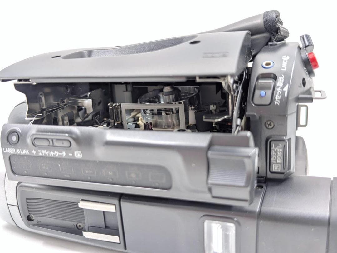 8mmテープのダビングに！ SONY ビデオカメラ CCD-TRV92 01