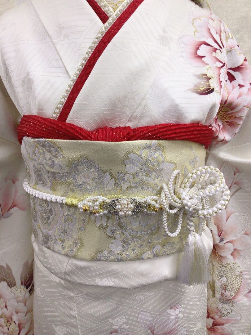 【145~159センチぐらいの方が適応サイズ】白地振袖フルセット