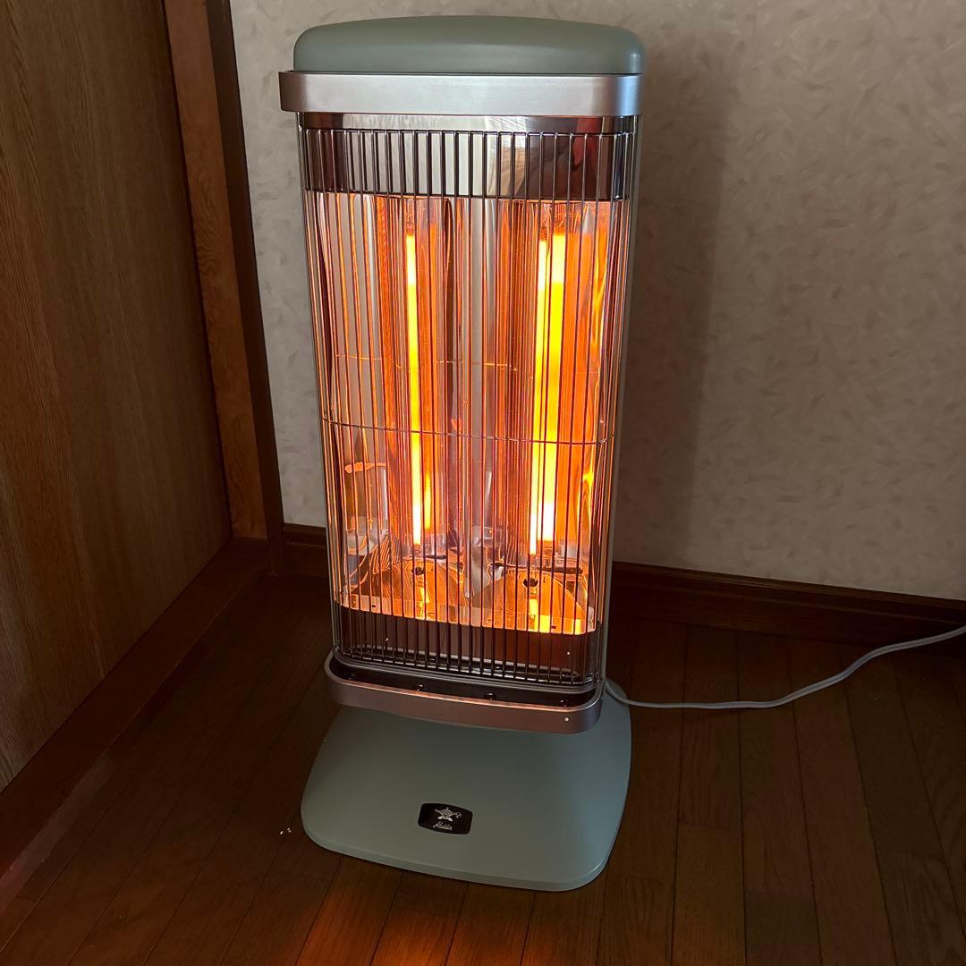 アラジン遠赤グラファイトヒーター　グリーン　AEH-2G10BJ 2022年製