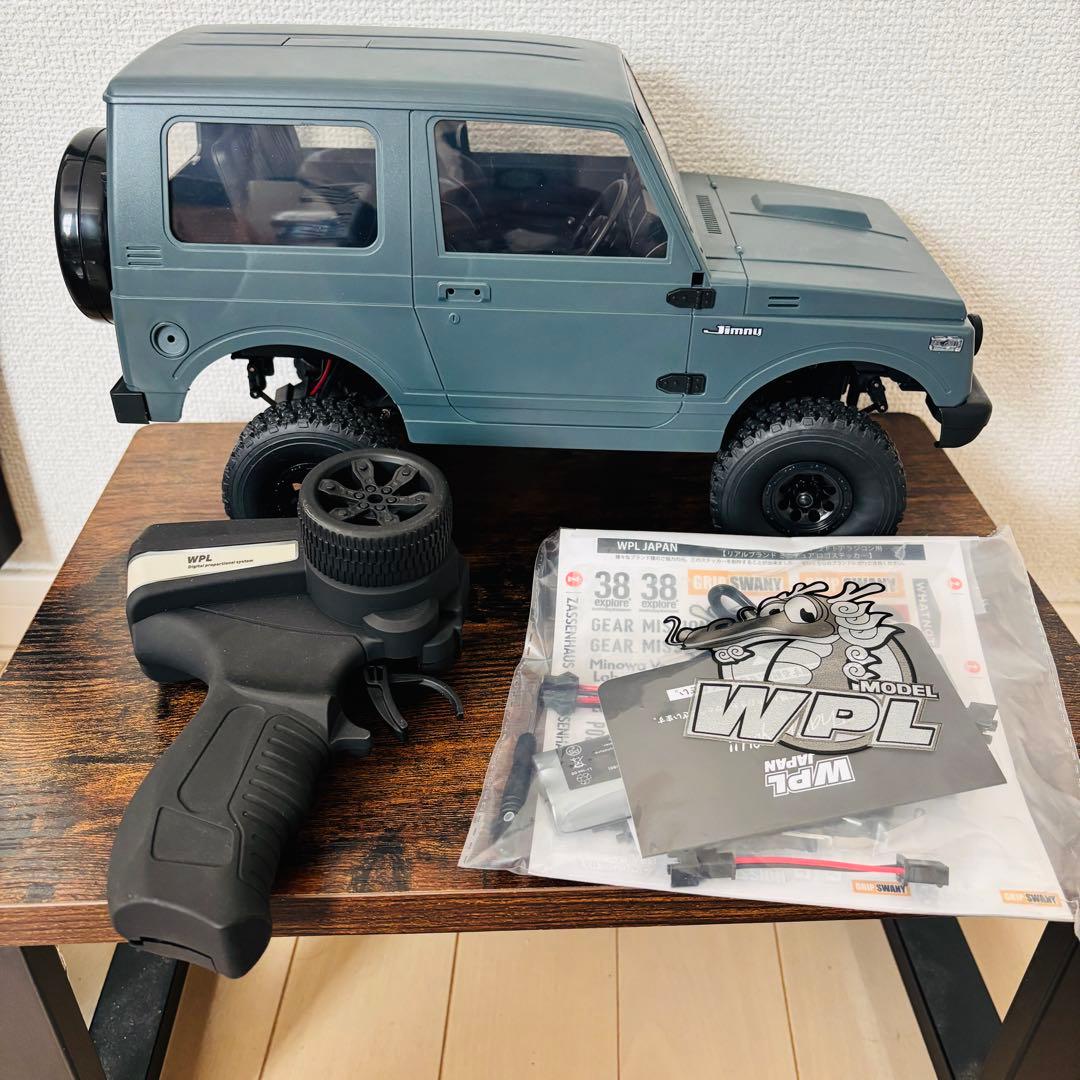 スズキ ジムニーJA11 1/10アウトドアラジコン C74 BLUE