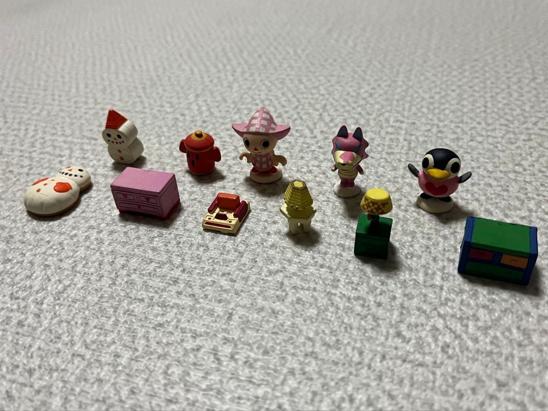 どうぶつの森+　森をつくろう！　フィギュア11種セット