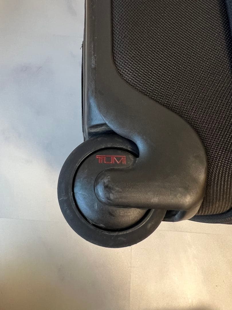 TUMI トゥミ キャリーバッグ TSAロック付き