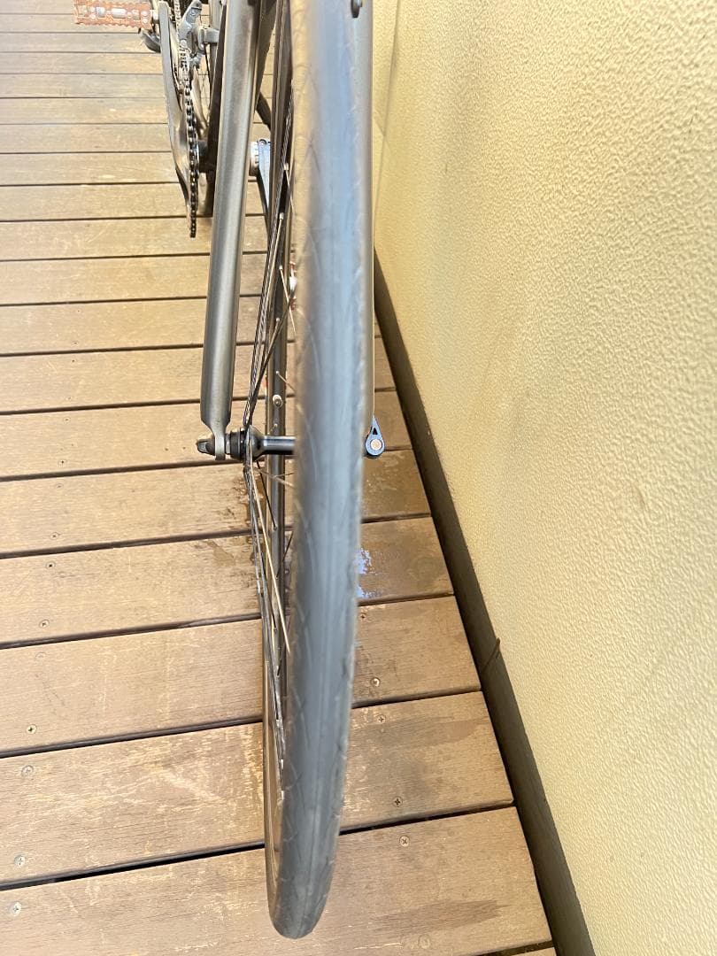 NESTOネスト クロスバイクALTERNA FLAT 16段変速 L500