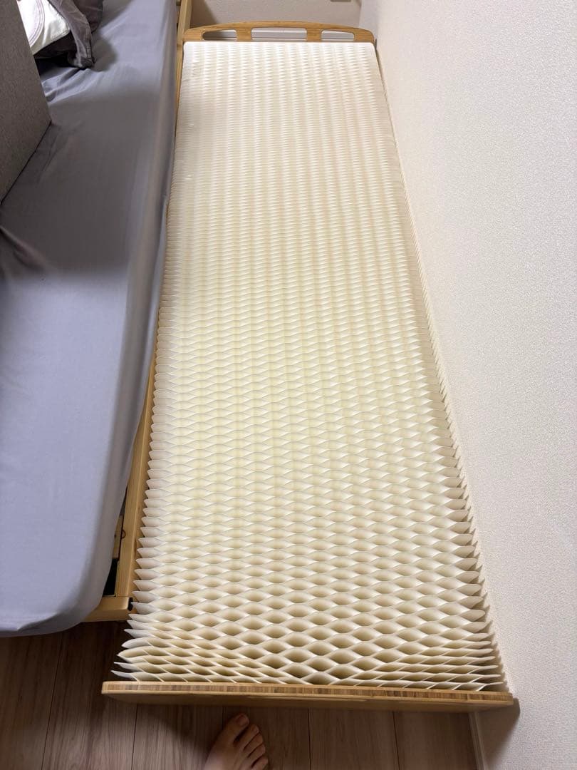 【ほぼ未使用】 伸縮式簡易ベッド セミシングル ホワイト