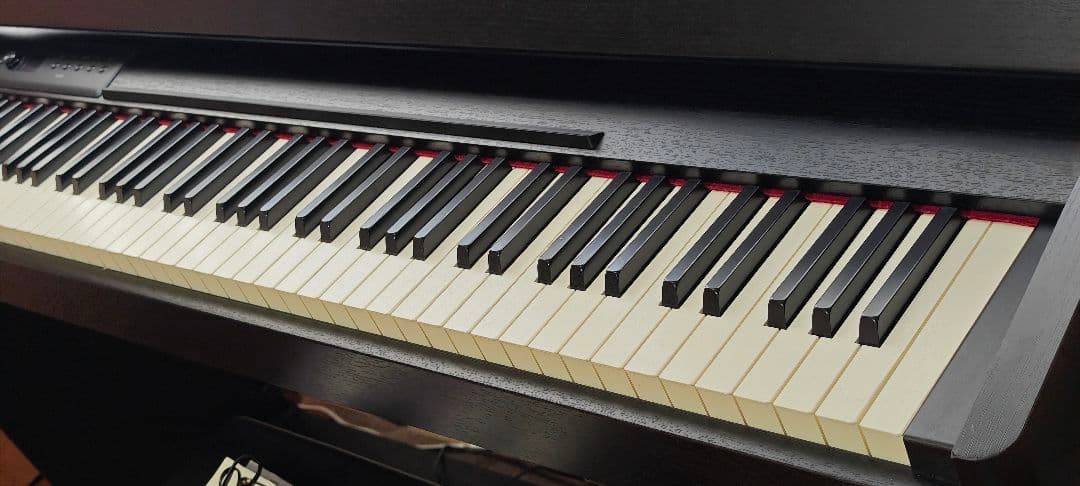 【美品】Roland F701-CB 2021年製 黒木目調 椅子付 電子ピアノ