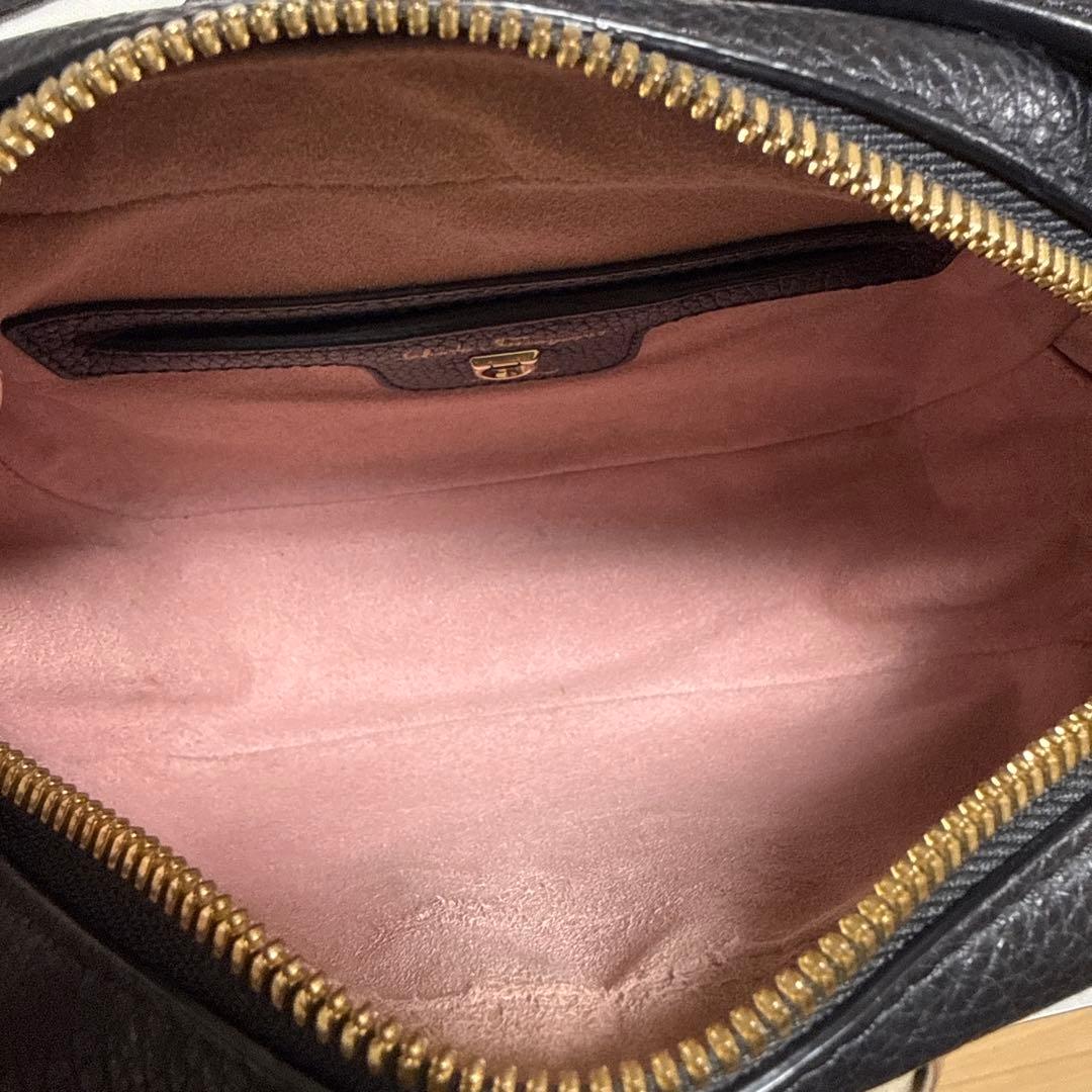 Salvatore Ferragamo ブラックショルダーバッグ