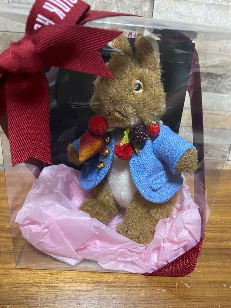 麗奈 ピーターラビットコラボ　ぬいぐるみコサージュ（ケース付き）