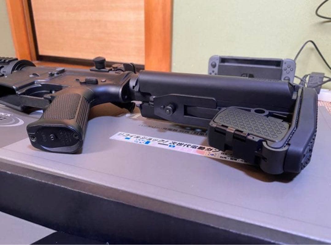 東京マルイ　次世代電動ガン　M4 CQB-R ブラック