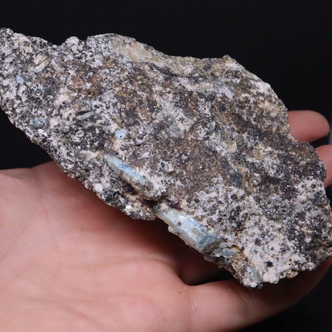 自主採掘！アクアマリン カリフォルニア産224g　AQ206 鉱物　原石　天然石