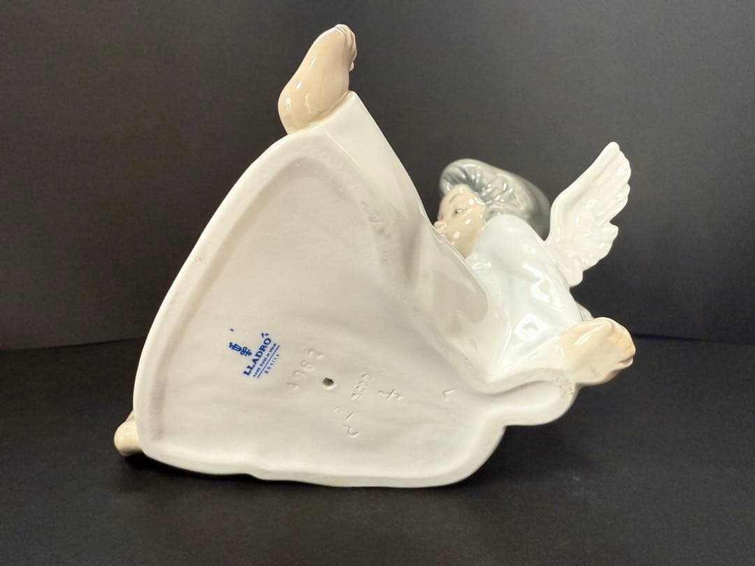 絶盤 !美品!リヤドロ Lladro 天使の考え事【えーと、それは】フィギュリン