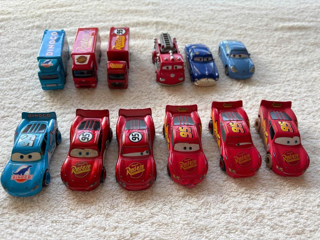 トミカ カーズ マックイーン、サリー 他 まとめて12台セット