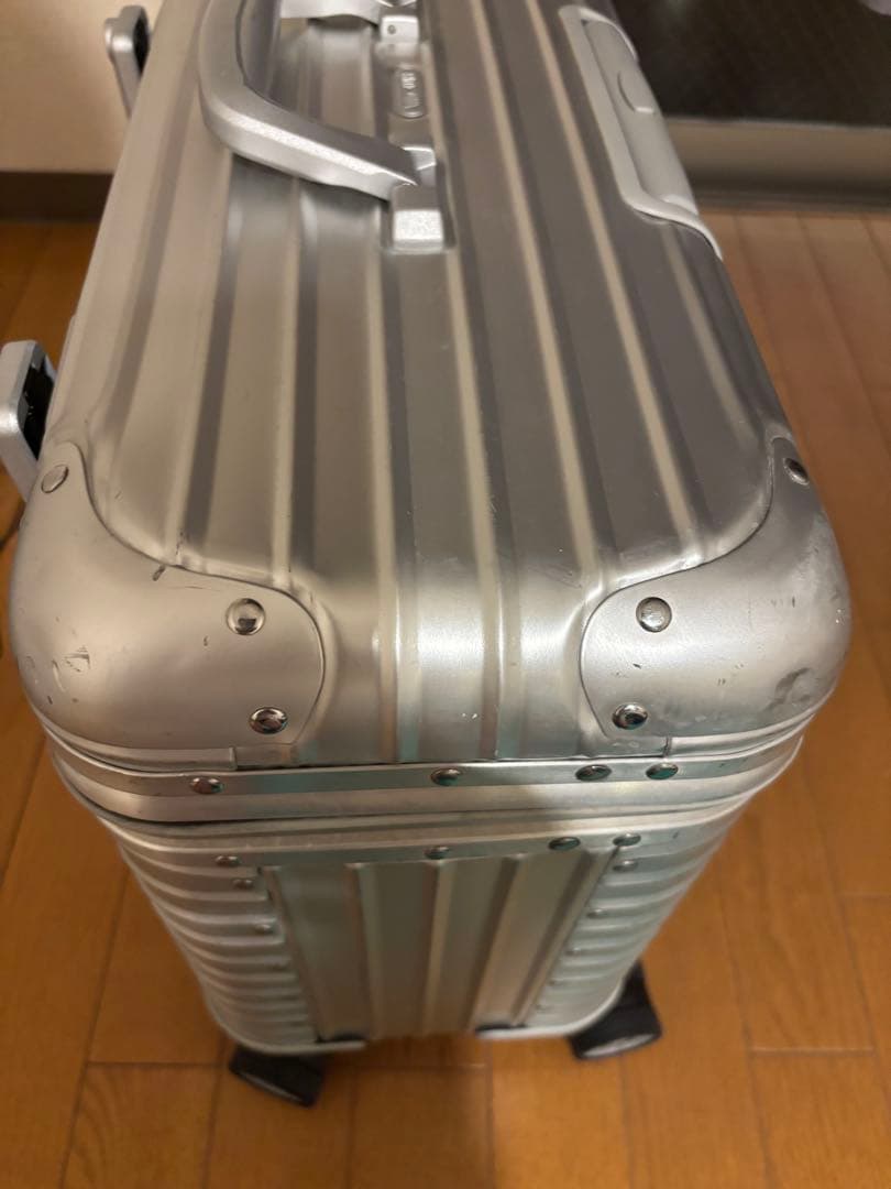 リモワ　パイロット　29L 機内持ち込みサイズ