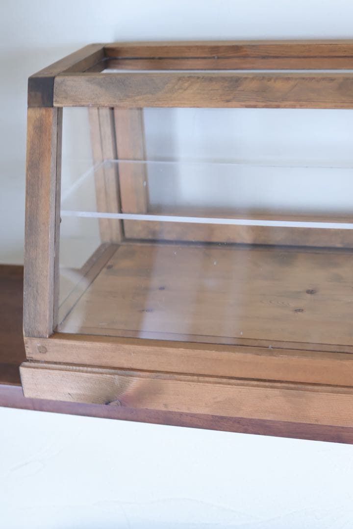 コレクションケース　アンティーク風