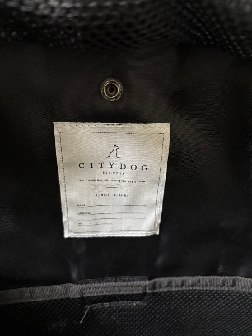 【お値下げ中】CITY DOG ネオプレーンバックパックキャリー　Rサイズ