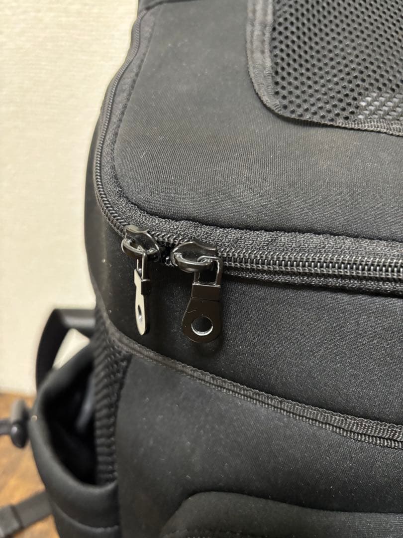 【お値下げ中】CITY DOG ネオプレーンバックパックキャリー　Rサイズ