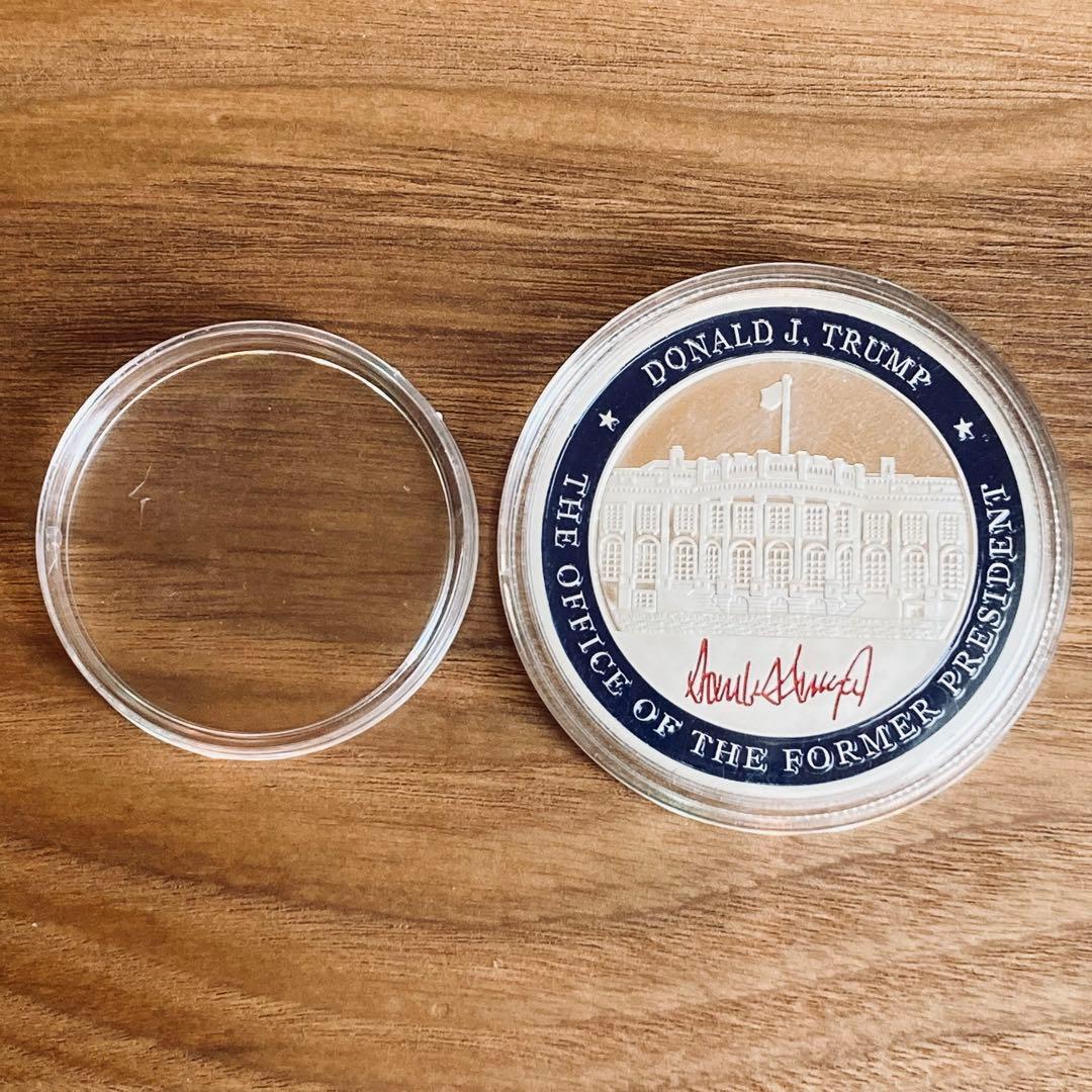 （レア！）トランプ大統領　1オンス　大型カラー銀貨　ホワイトハウス