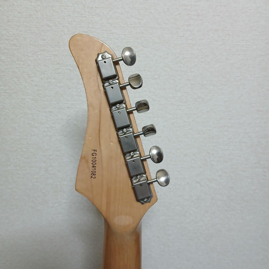 FERNANDES LE-1Z ブラス製トレモロブロック搭載