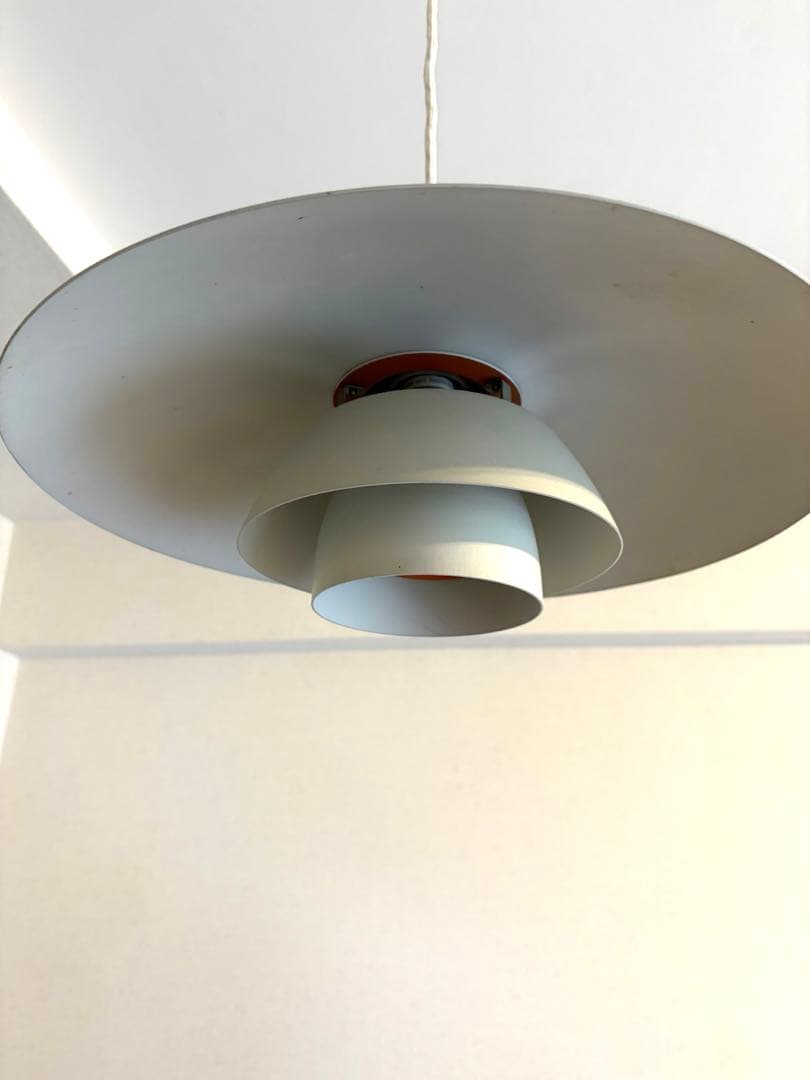 Louis Poulsen ルイスポールセン　ペンダントライト