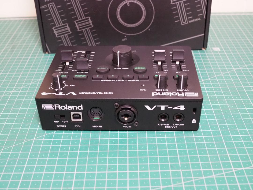 【中古・動作確認済】 ROLAND ( ローランド ) / VT-4