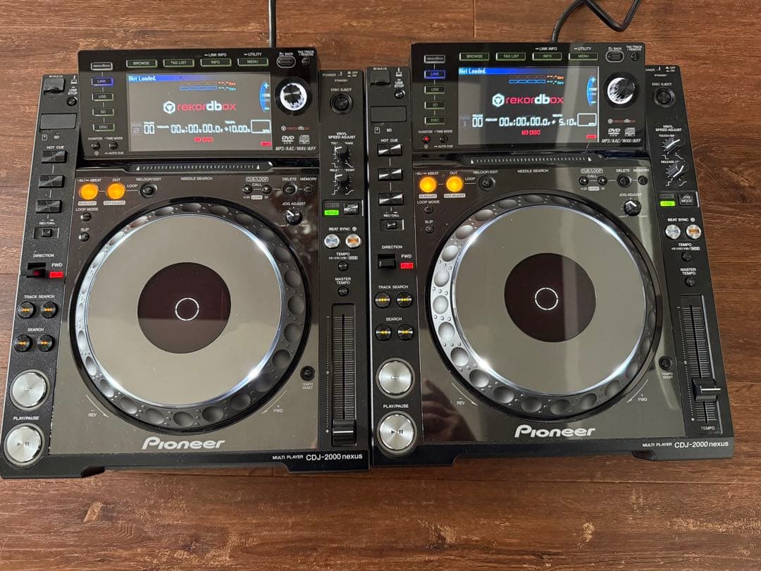 Pioneer CDJ-2000 nexus デッキセーバー付き　2台セット