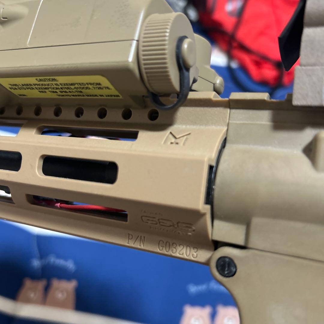 ジ*ン様 ‪☆再出品‪☆東京マルイ M4A1 カスタム 電動ガン バッテリー付き