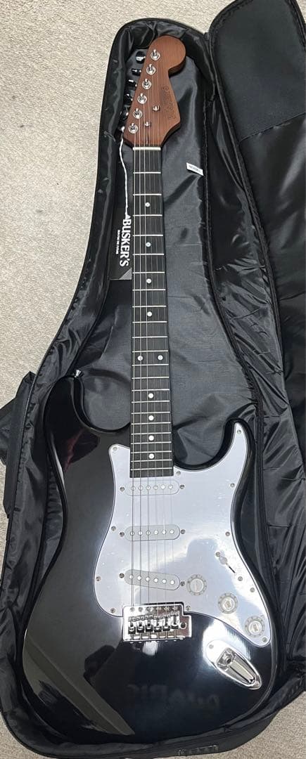 BUSKERS BST-Standard 新品　エレキギター　ギターケース付き
