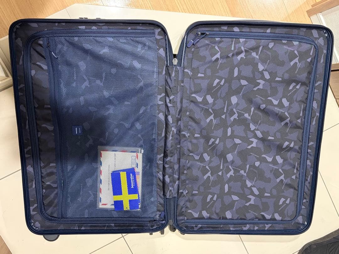 innovator 92L キャリーケース DeepSea