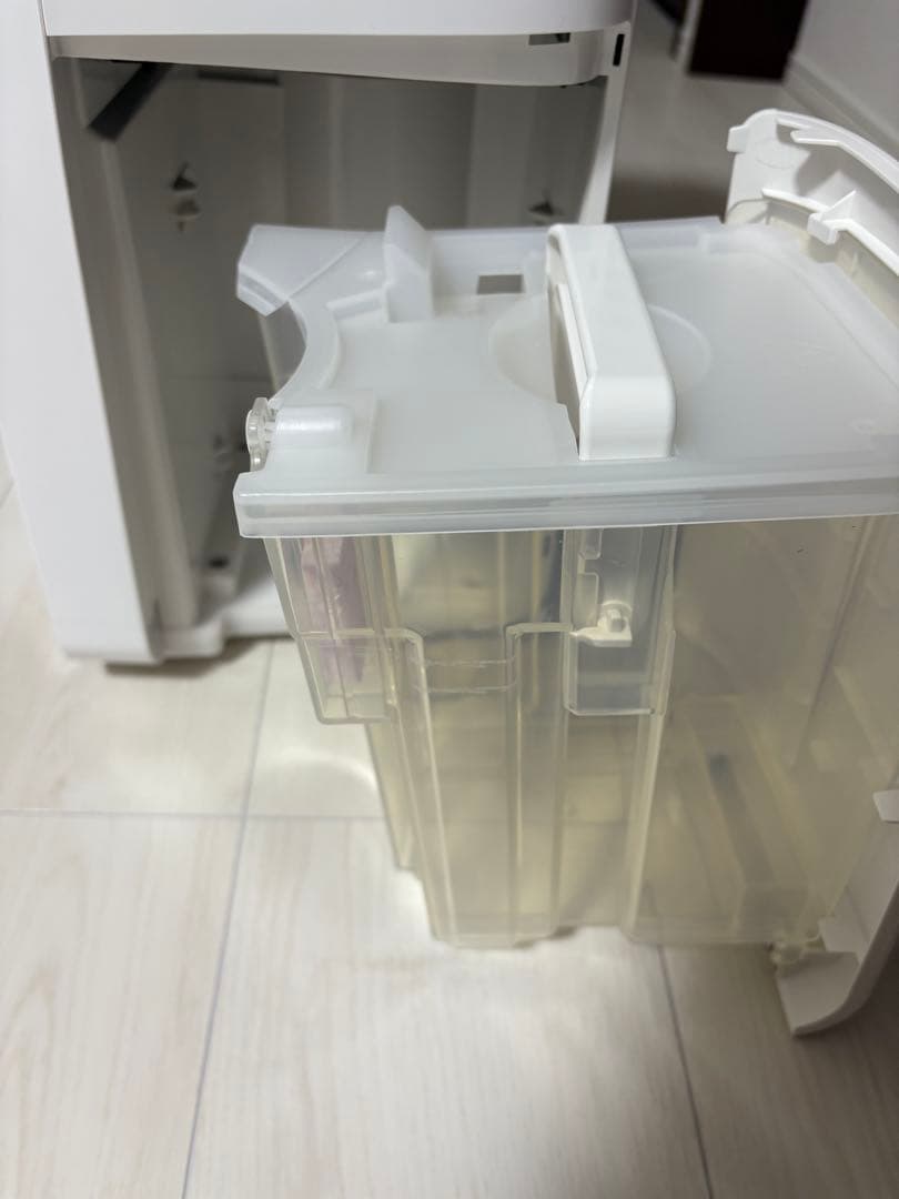 シャープ 衣類乾燥 除湿機 CV-R71-Wコンプレッサー 方式 部屋干し