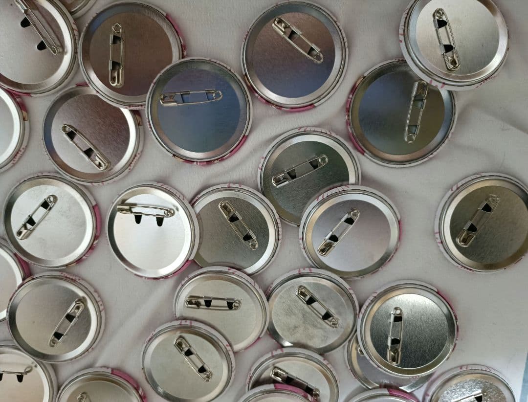 すとぷり　さとみ　缶バッチ　2022　summer 等身　浴衣