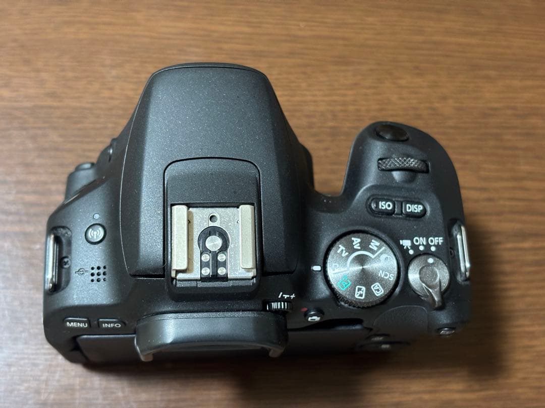 Canon EOS Kiss X9 レンズキット 動作確認済 美品 一部難あり