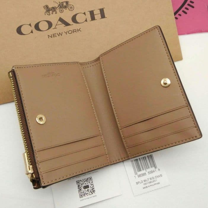 新作　新品　COACH　折り財布　ミニ財布　レディース