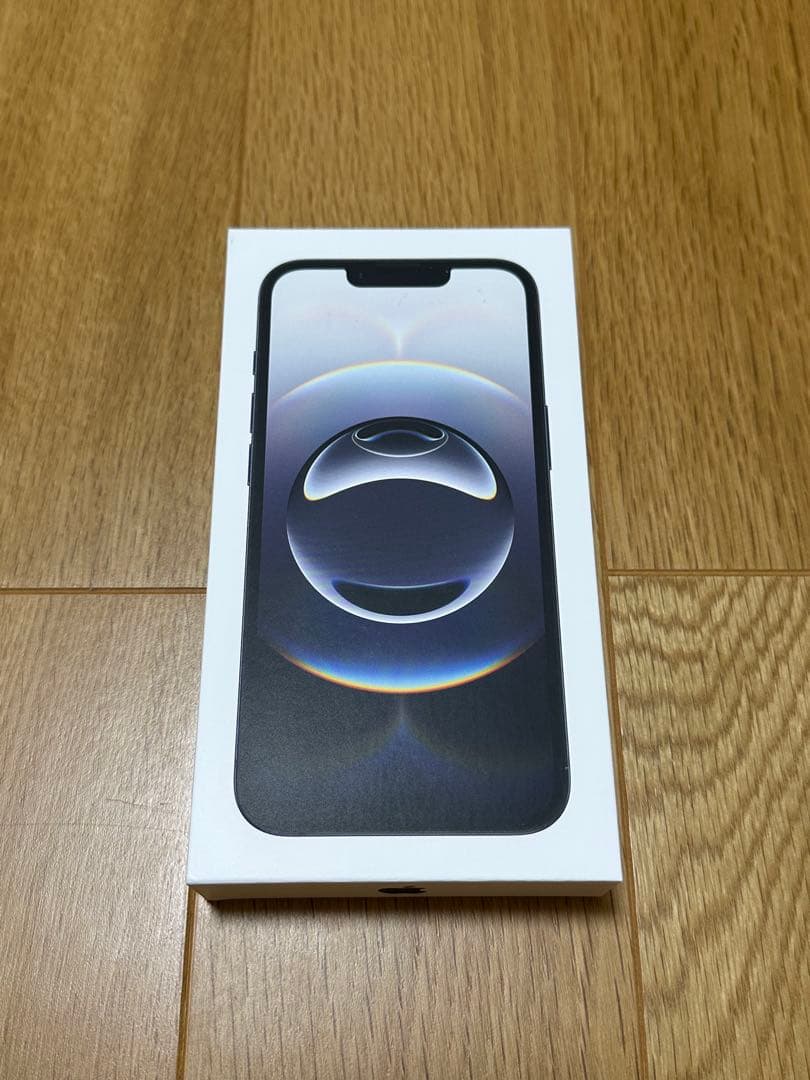 【新品、未開封】iPhone16e ブラック 128GB 特典付き