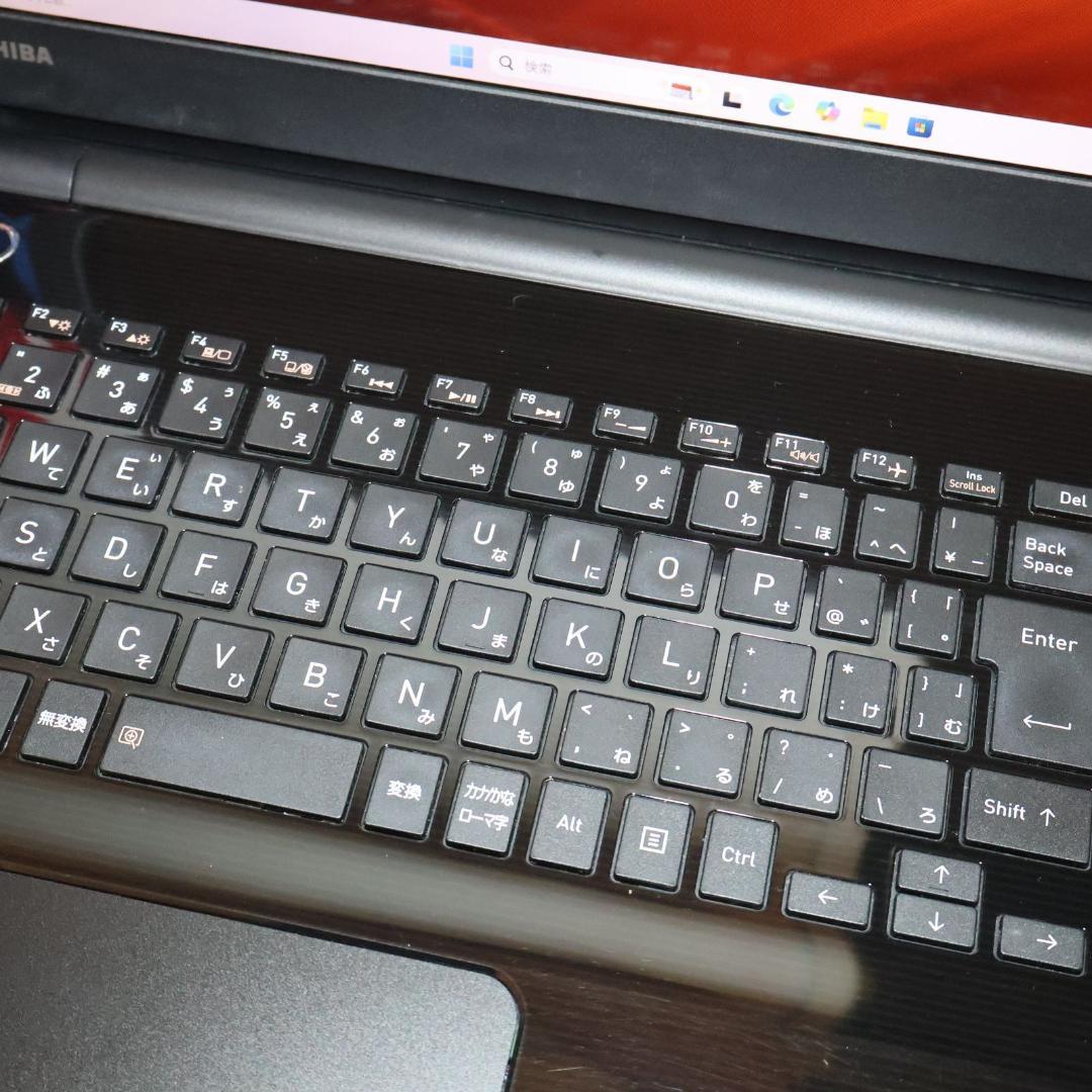 光沢黒！Win11公式対応Corei5/メ8/新品SSD/DVD/無線/HDMI