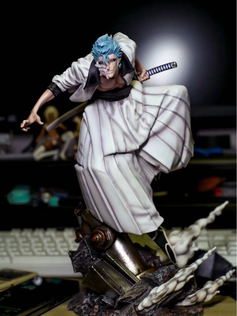 BLEACH 黒衣少年図 グリムジョー ガレージキット スタチュー①②
