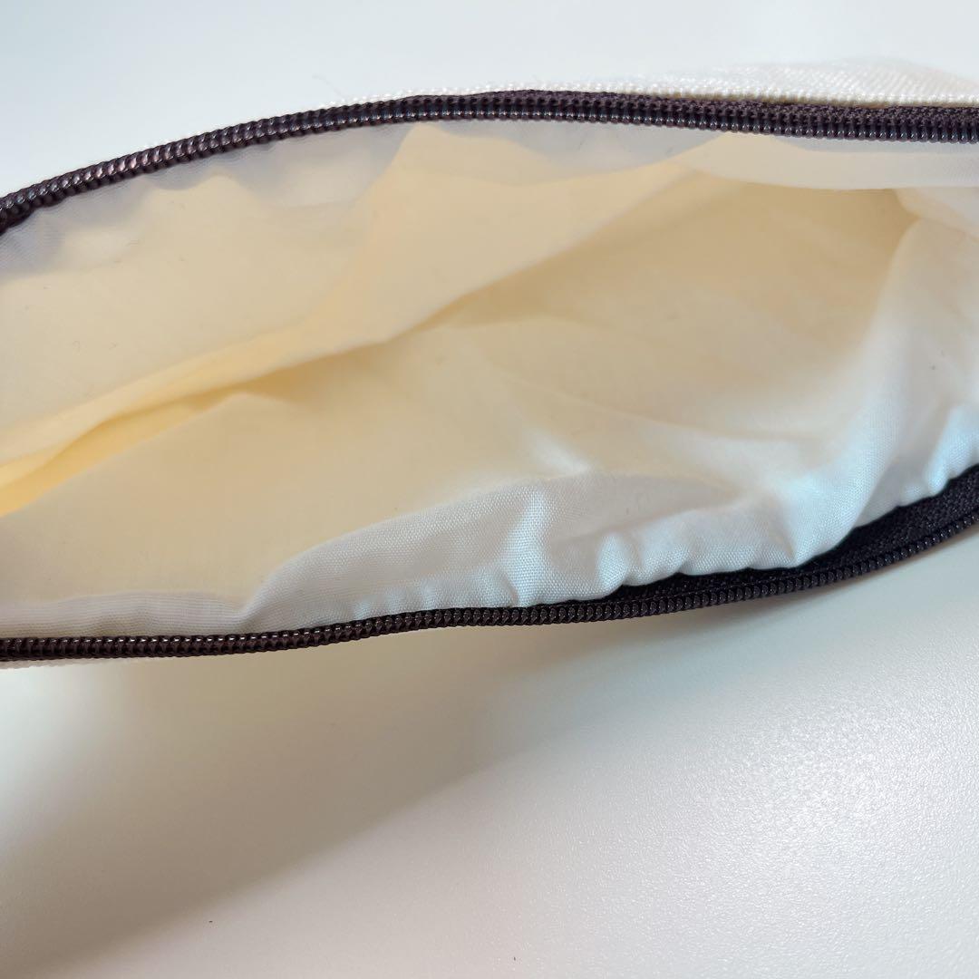 ペンケース　コンパクト　シンプル