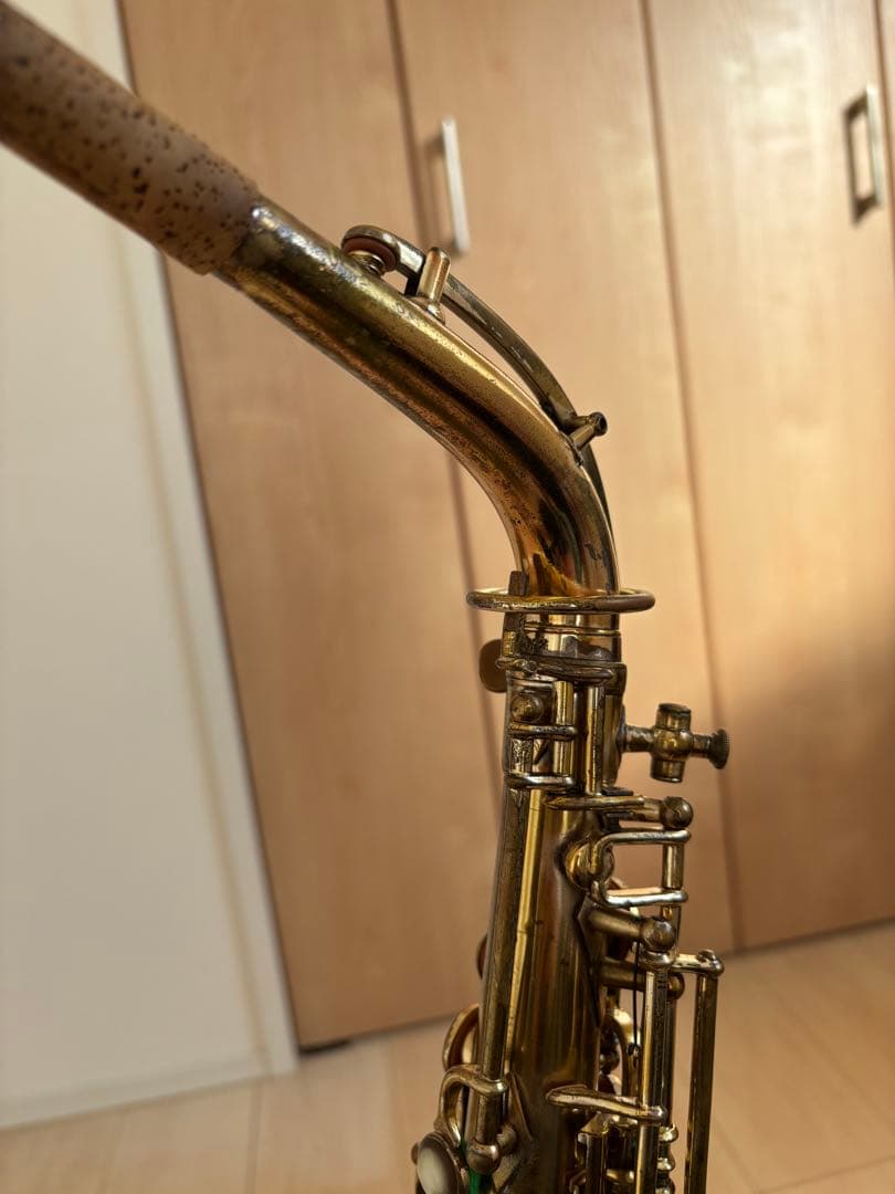 Buescher New Aristcrat アルトサックス