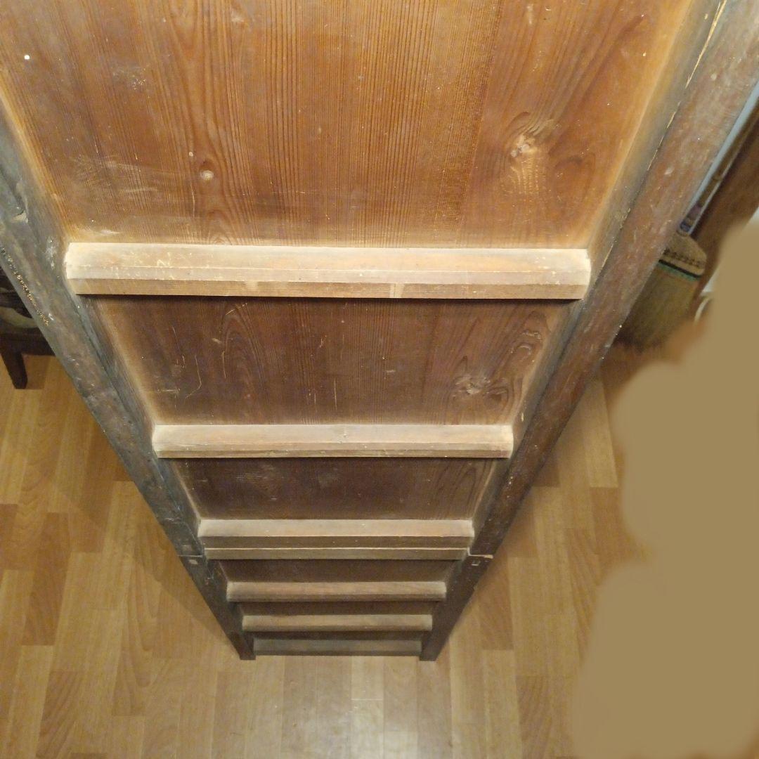 水屋　(滋賀県の水屋)　箪笥　キャビネット　アンティーク　キッチン　収納