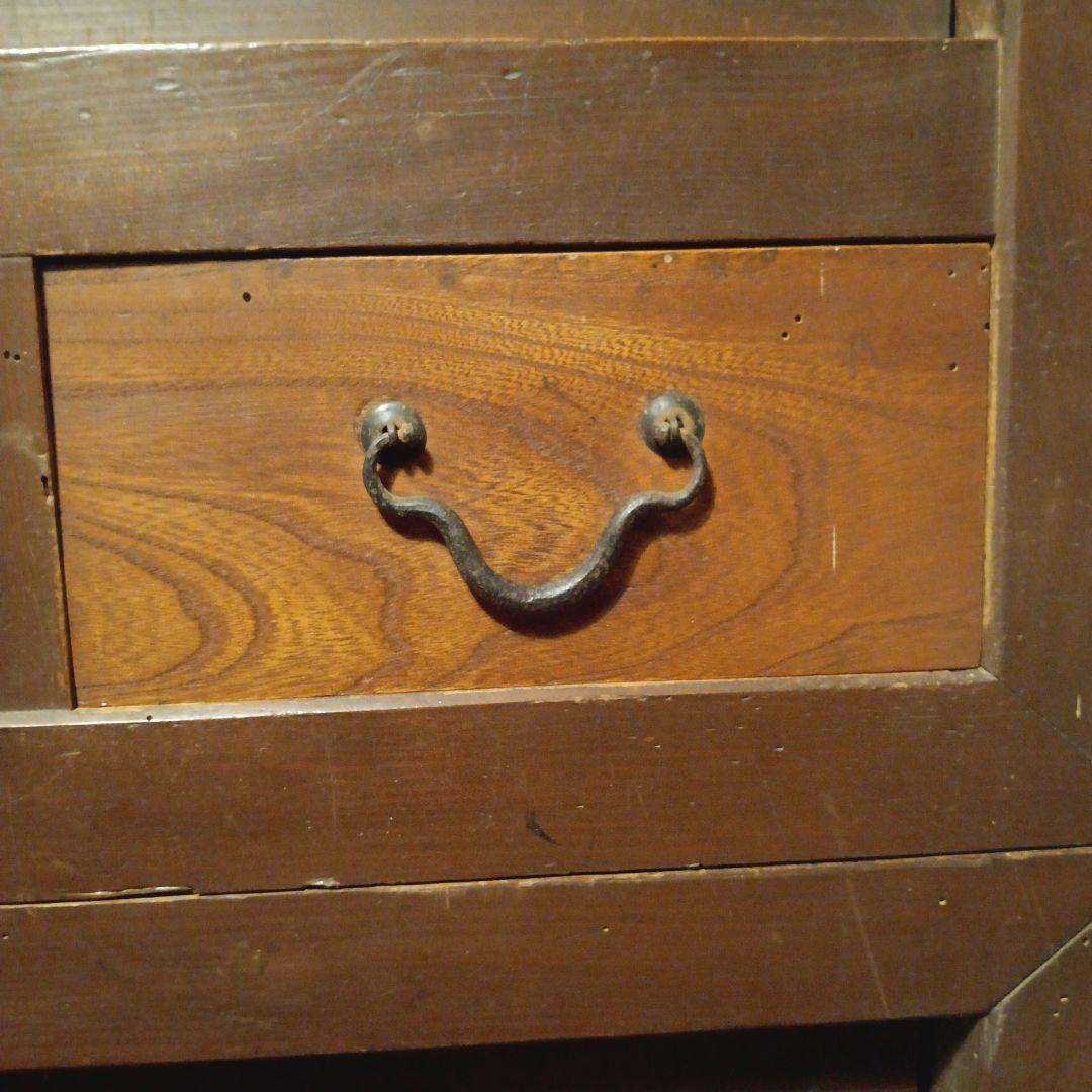 水屋　(滋賀県の水屋)　箪笥　キャビネット　アンティーク　キッチン　収納