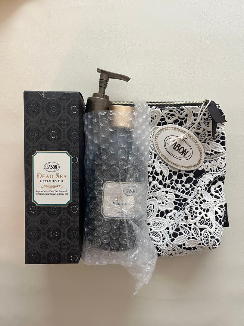 SABON DEAD SEA ボディソープ、ボディクリーム ポーチ付き