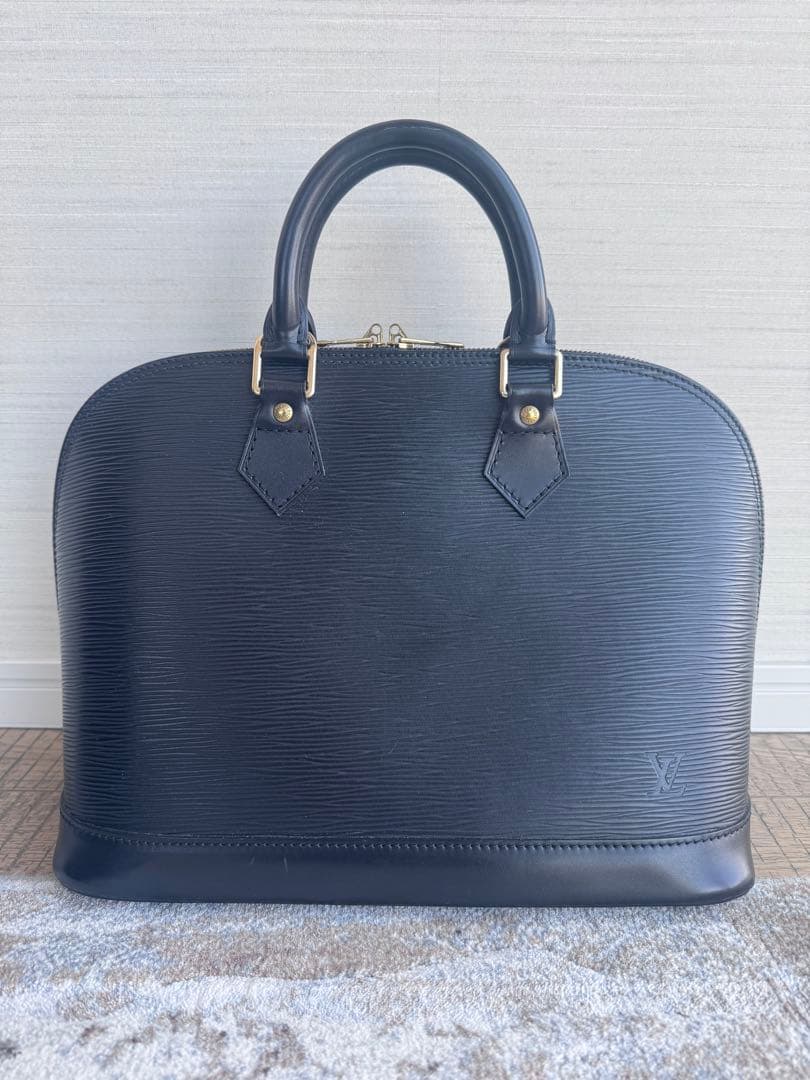 【訳あり】LOUIS VUITTON エピ アルマ ハンドバッグ ブラック
