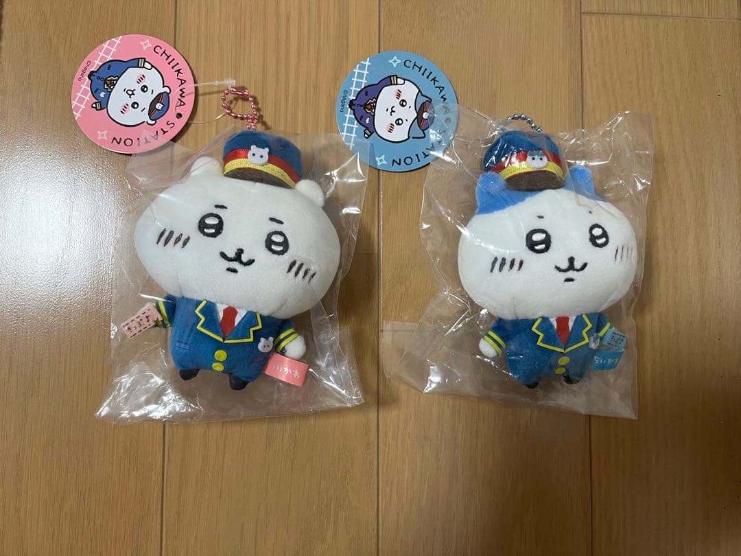 ちいかわ　駅員さんなマスコット　2体セット